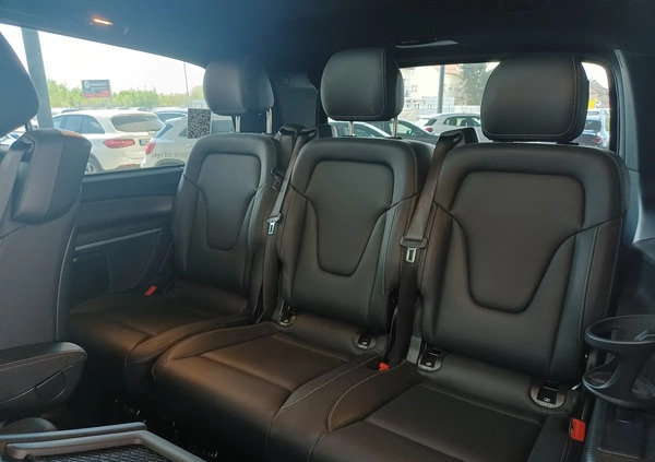 Mercedes-Benz Klasa V cena 349899 przebieg: 41000, rok produkcji 2022 z Ryki małe 67